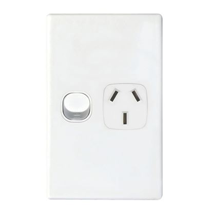 Picture of TRADESAVE Single 10A Vertical Power Point. Removable Cover. Moulded in