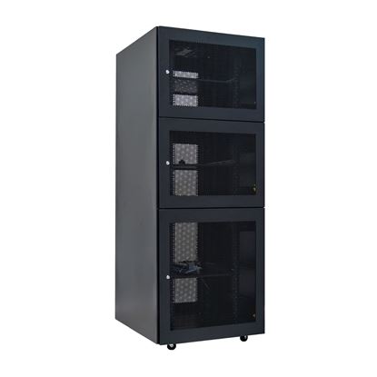 Picture of DYNAMIX 45RU Co-Location Server Cabinet with 3x 14U Compartments.